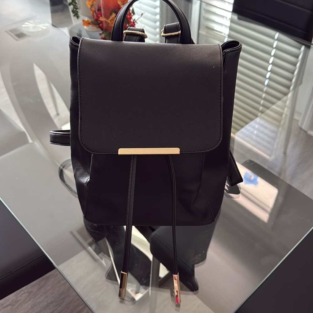 Faux leather backpack - Picture 9 of 10